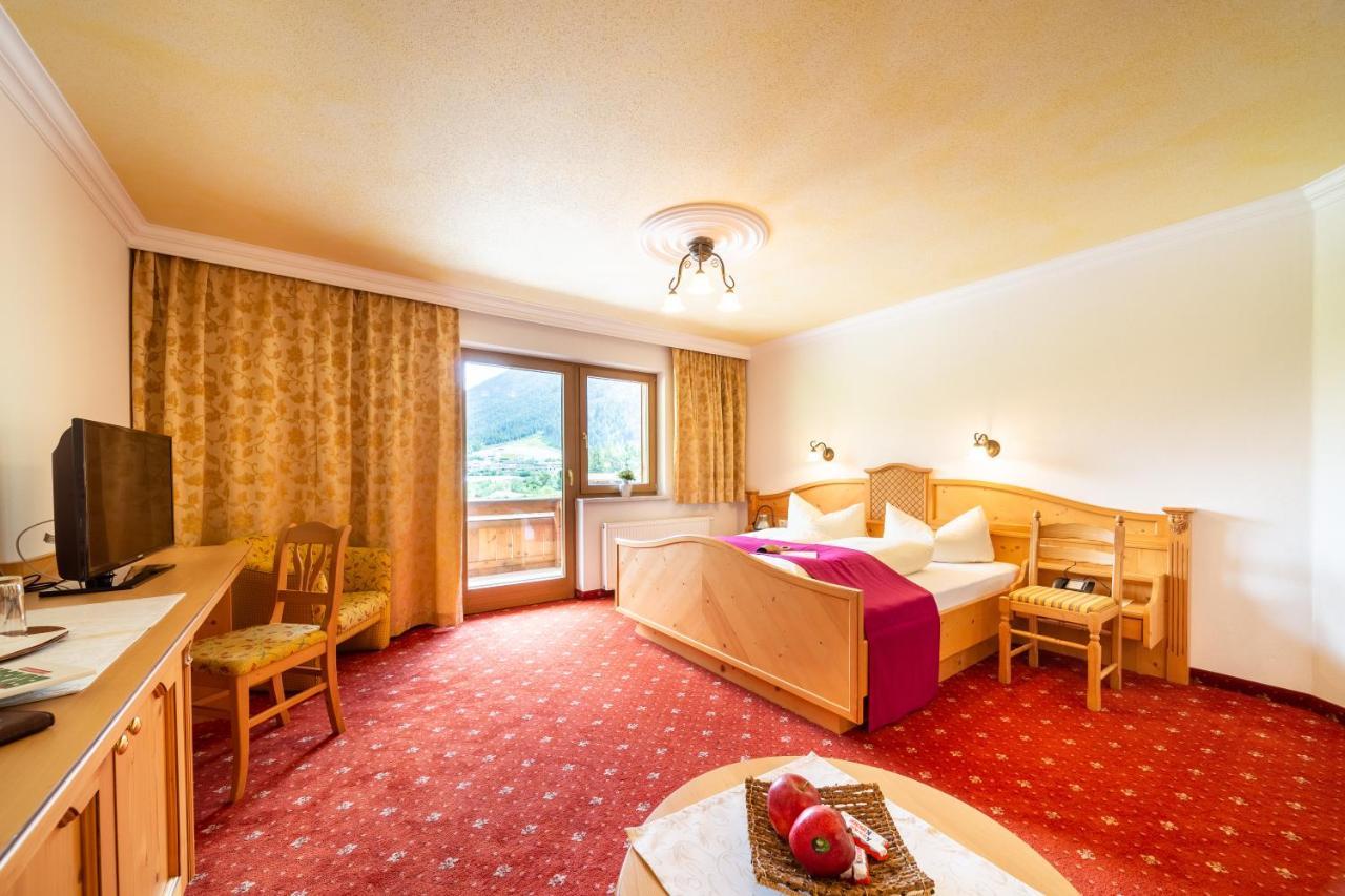 Biohotel Rastbichlhof Нойштифт-им-Штубайталь Экстерьер фото