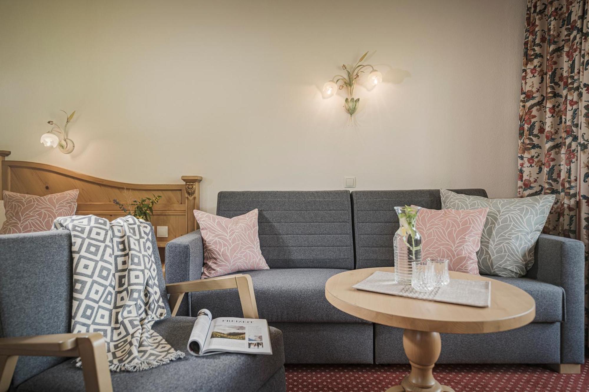 Biohotel Rastbichlhof Нойштифт-им-Штубайталь Экстерьер фото